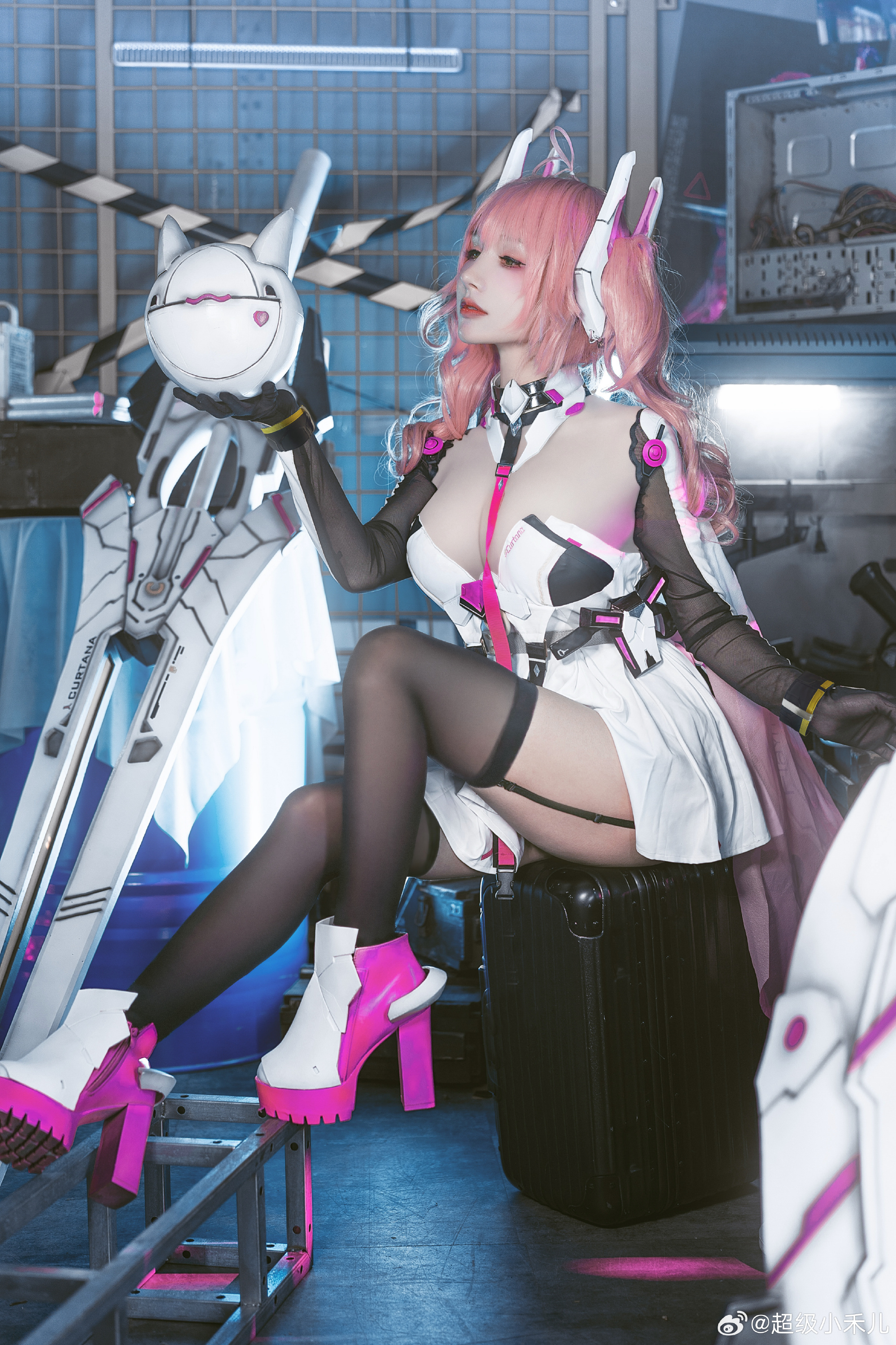 活在自己的热爱里而不是别人的眼光里