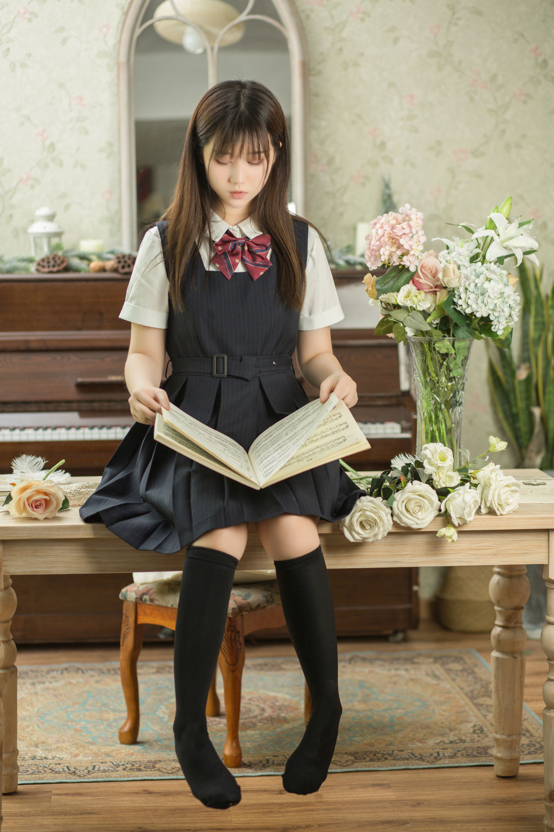 88bdf-8.jpg 有这文静学妹,那你还想着逃课吗