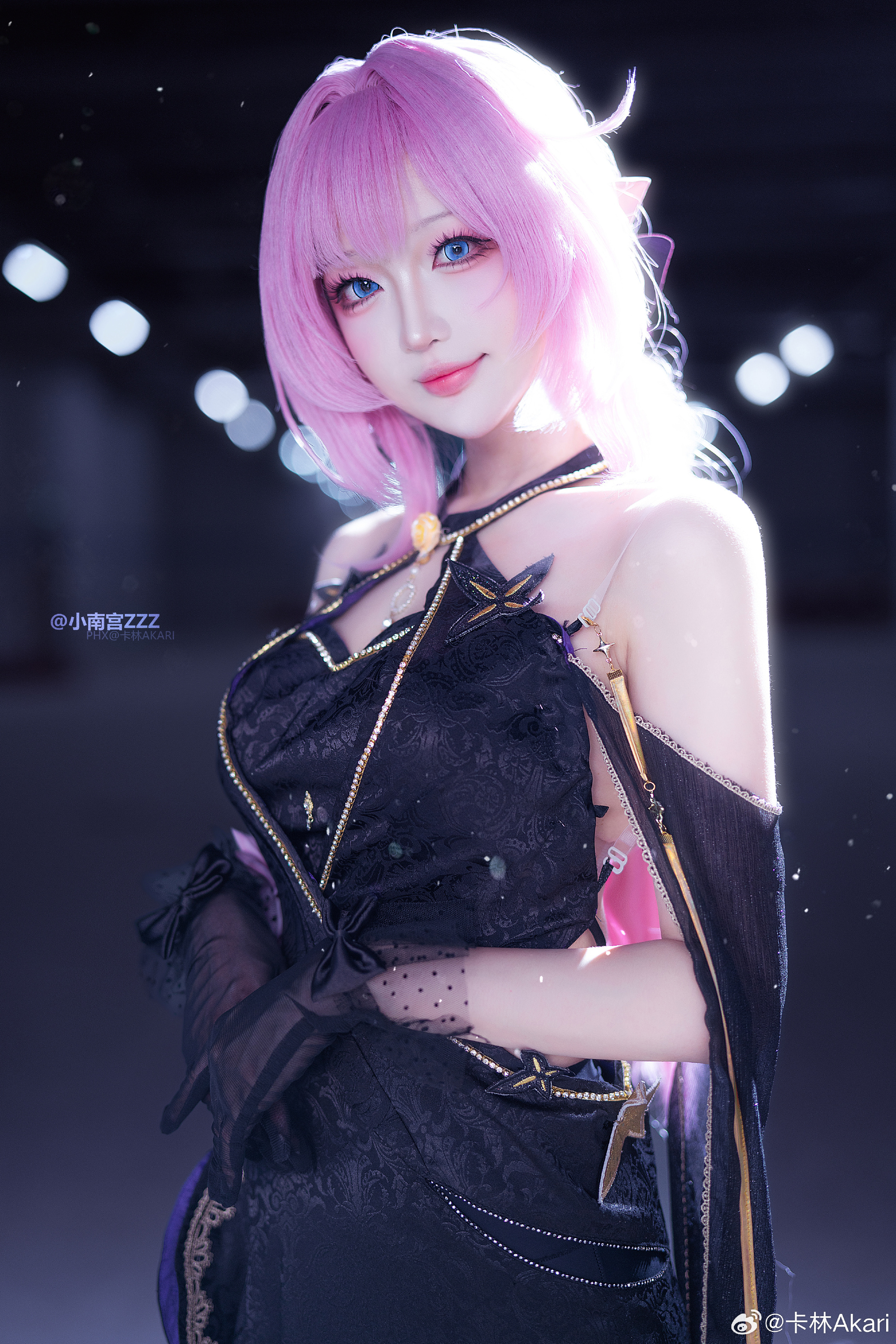 即使生活跌进尘埃,梦想也要举得高高的