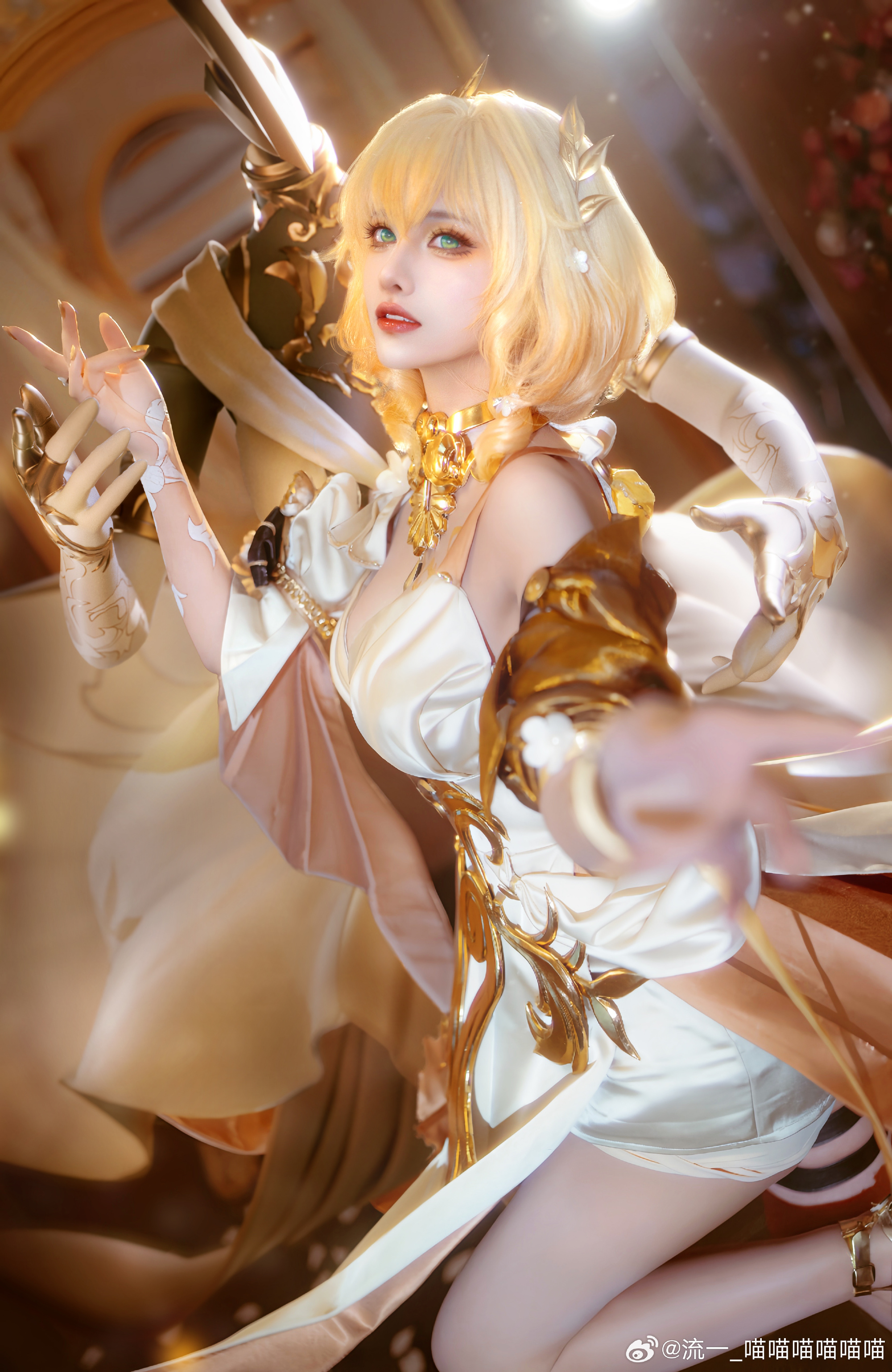 Cosplay | 轻抚圣城的丝网，凝听命运的生息