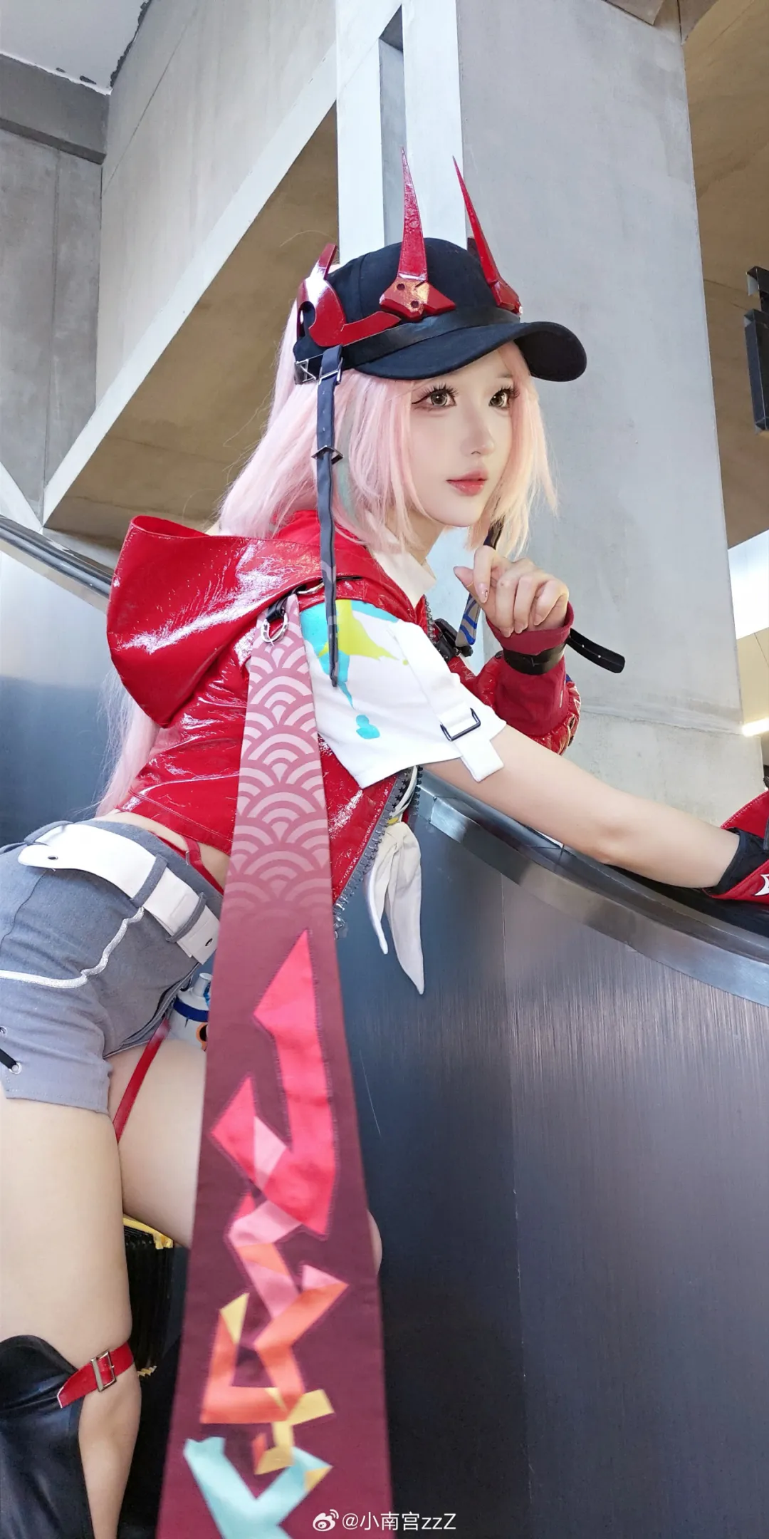 COSPLAY | 站在屋顶只对风说不想被左右