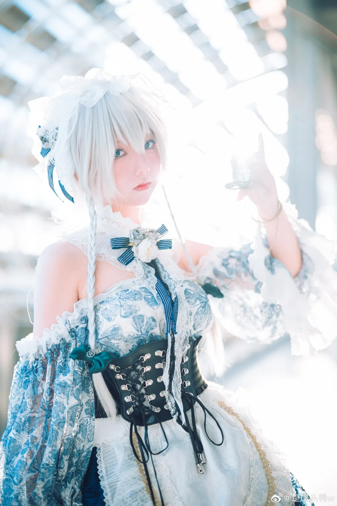 COSPLAY | 逢人不说人间事便是人间无事人