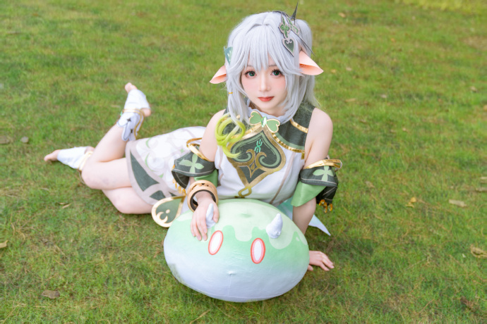 又到了一年一度的生日，发套小草神~