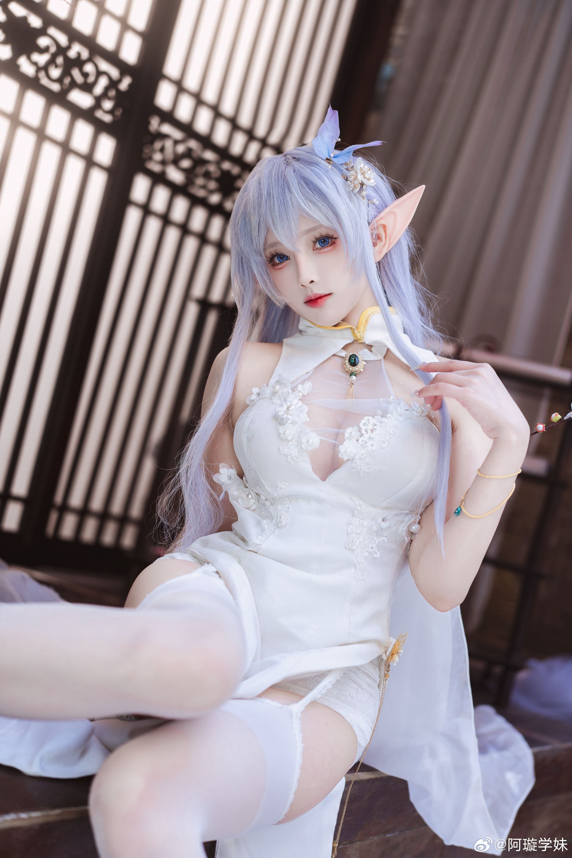Cosplay | 没想到像这样在阁楼上吹着晚风、闻着淡淡的花香，也很惬意呢