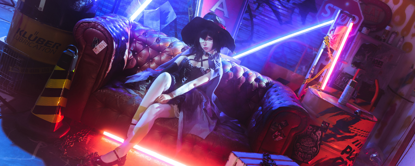 《六花cos》和我缔结邪王真眼 恋人契约的上级契约