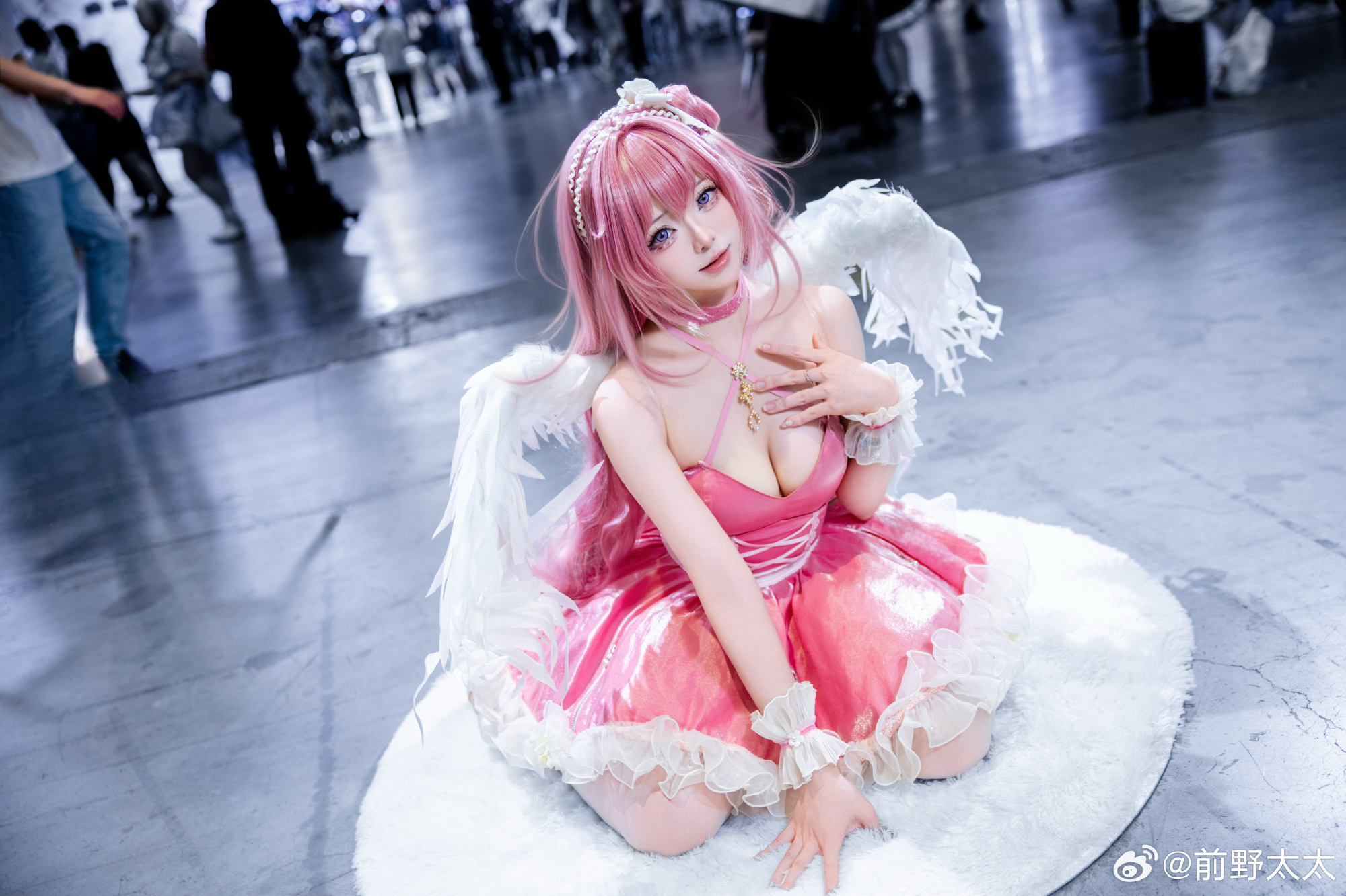 Cosplay｜桃乐丝★黎明派对 Nikke:胜利女神@前野太太