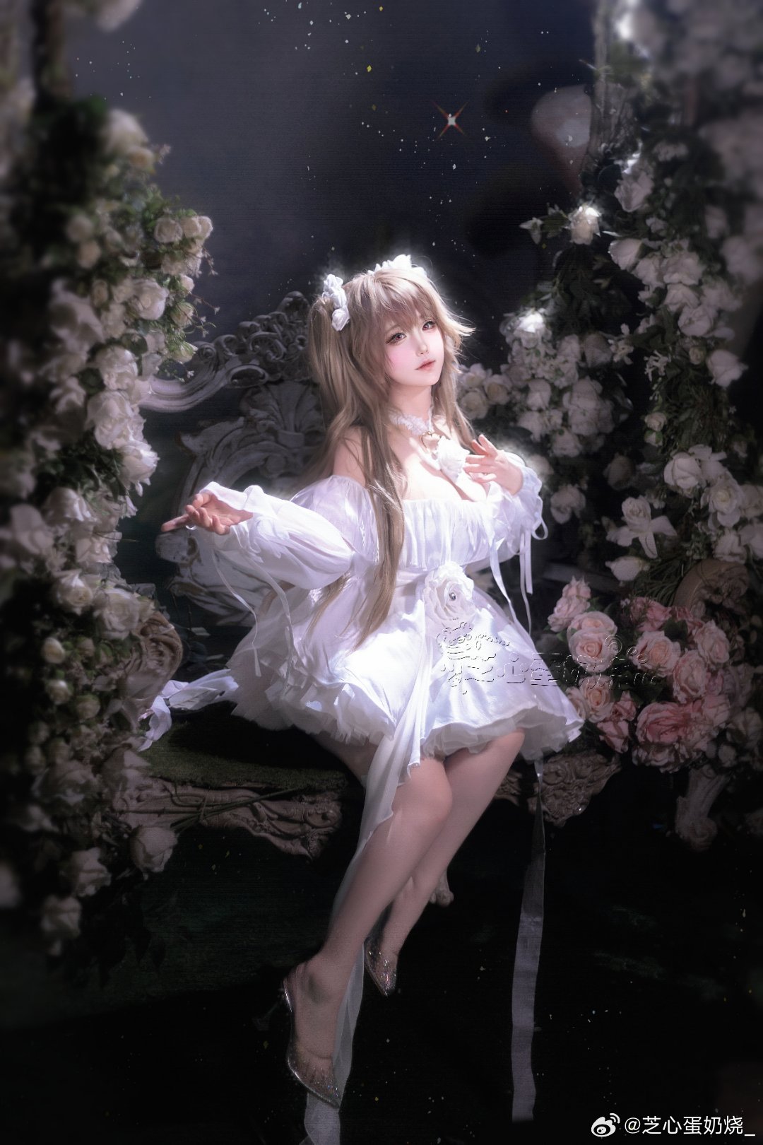 Cosplay | 老师的笑容……安克雷奇，最喜欢了！碧蓝航线