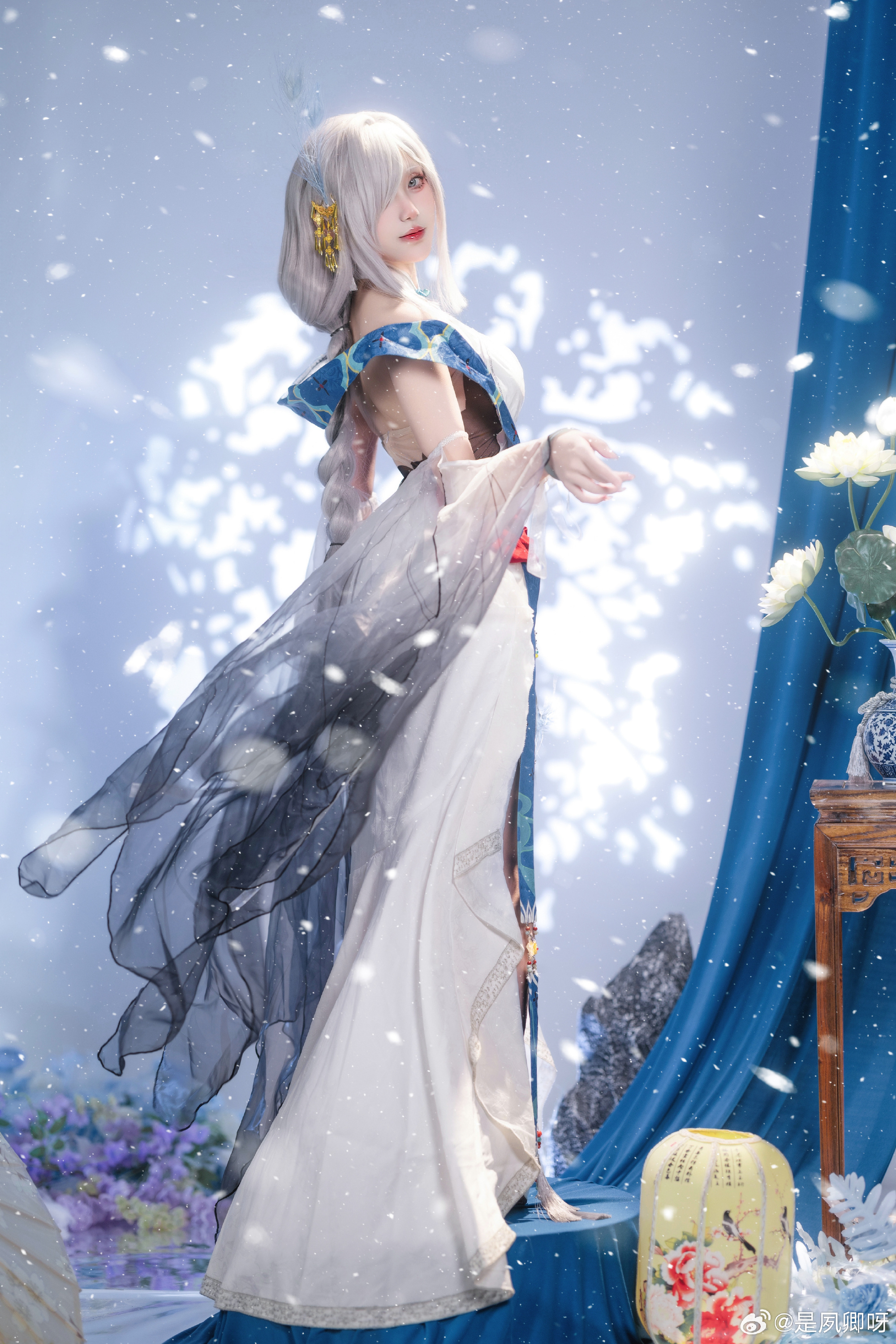 COSPLAY | 没有人会一直等你，除了小姨 