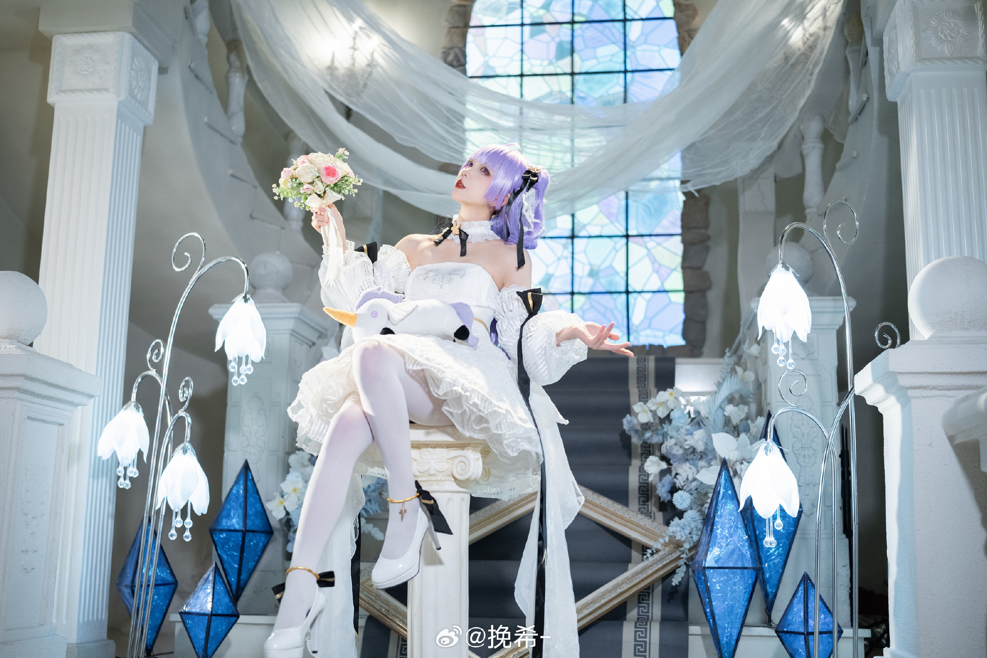 幸得识卿桃花面，从此阡陌多暖春