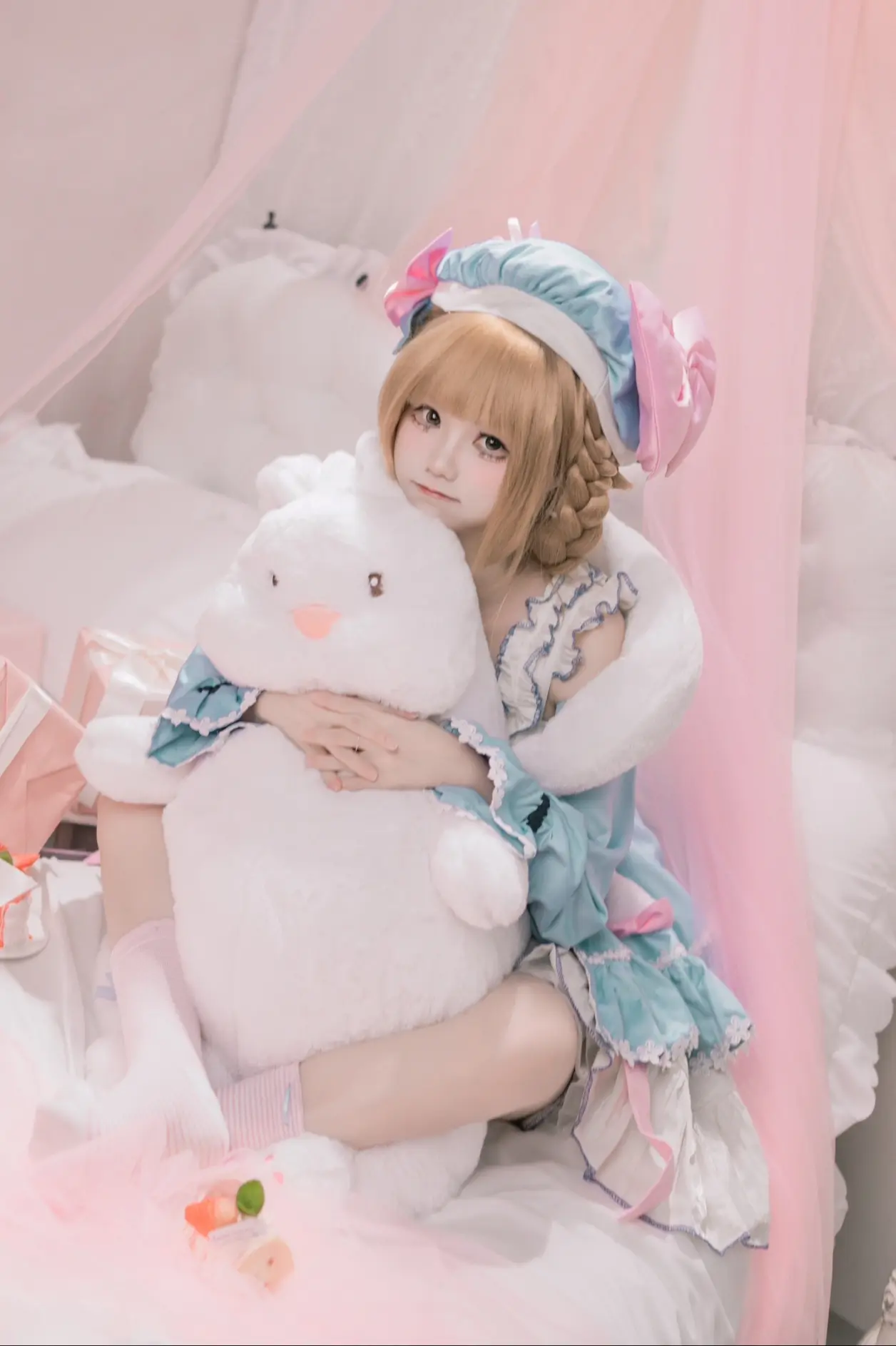 50955aa21dcc1591acd96a1434d4d4ac3494365334866531.jpg 这种时候就应该用美食和美酒犒劳心灵!