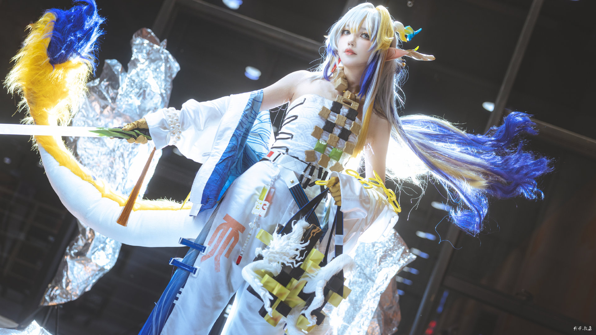 借着烟花许愿 希望我们都能得偿所愿