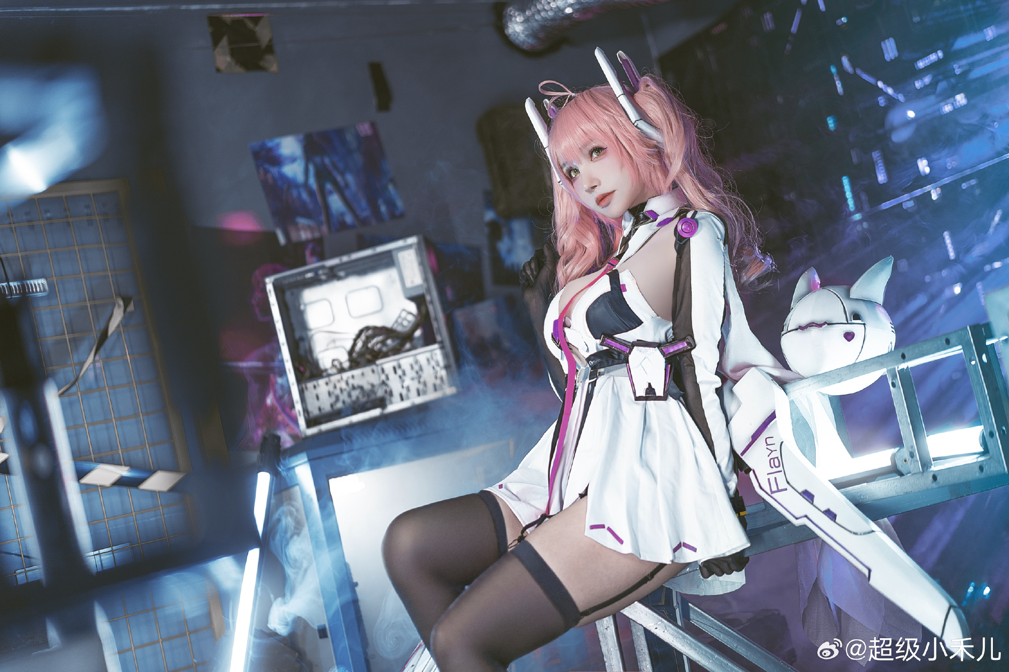 活在自己的热爱里而不是别人的眼光里