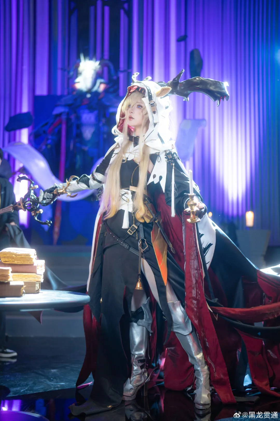 明日方舟 薇薇安娜·德罗斯特@黑龙贯通