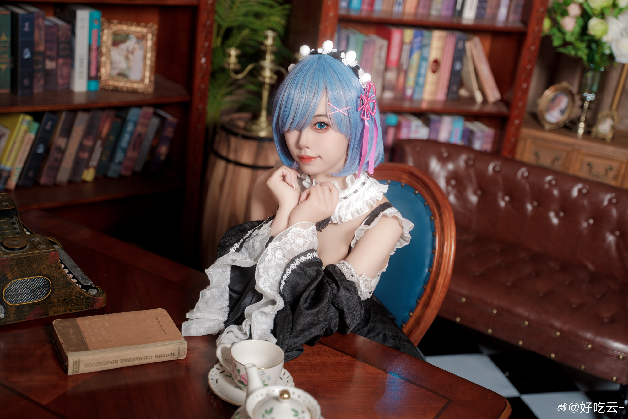 万物皆有裂痕，这就是光照进来的地方