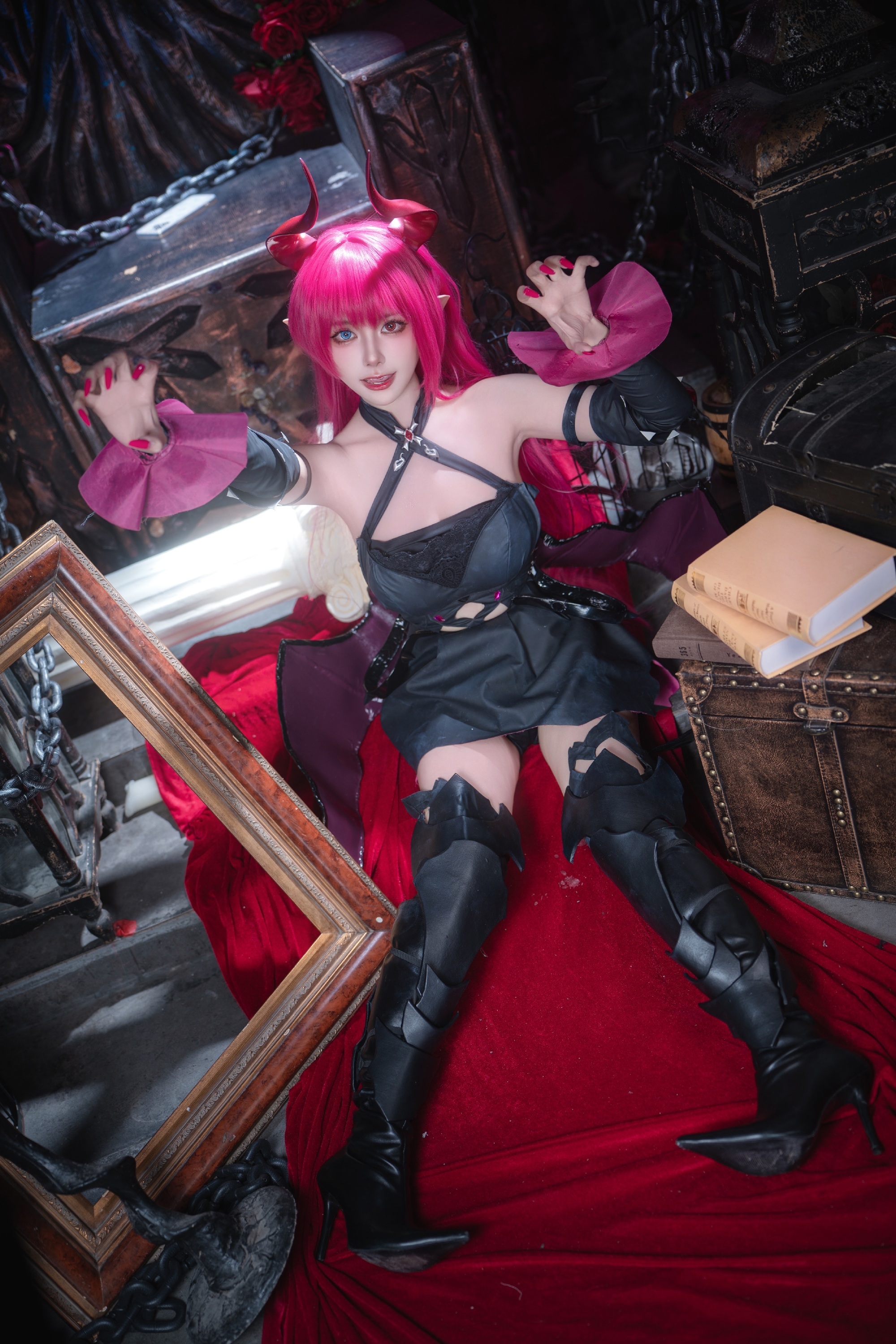 Cosplay｜碧蓝航线 梅克伦堡@Momoko葵葵