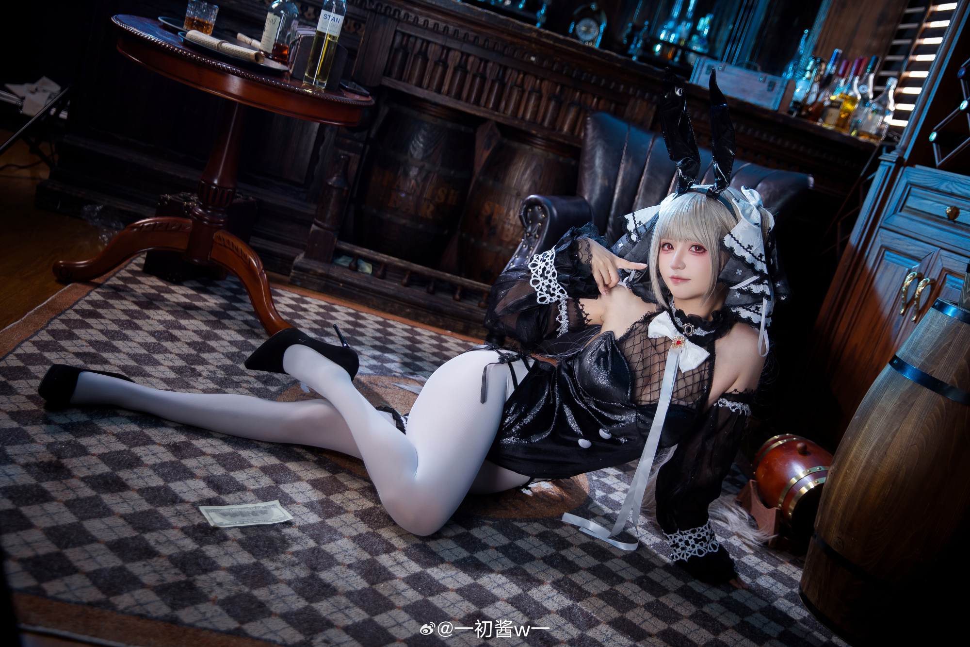 Cosplay｜来看两只兔兔🐰碧蓝航线 可畏@一初酱w一