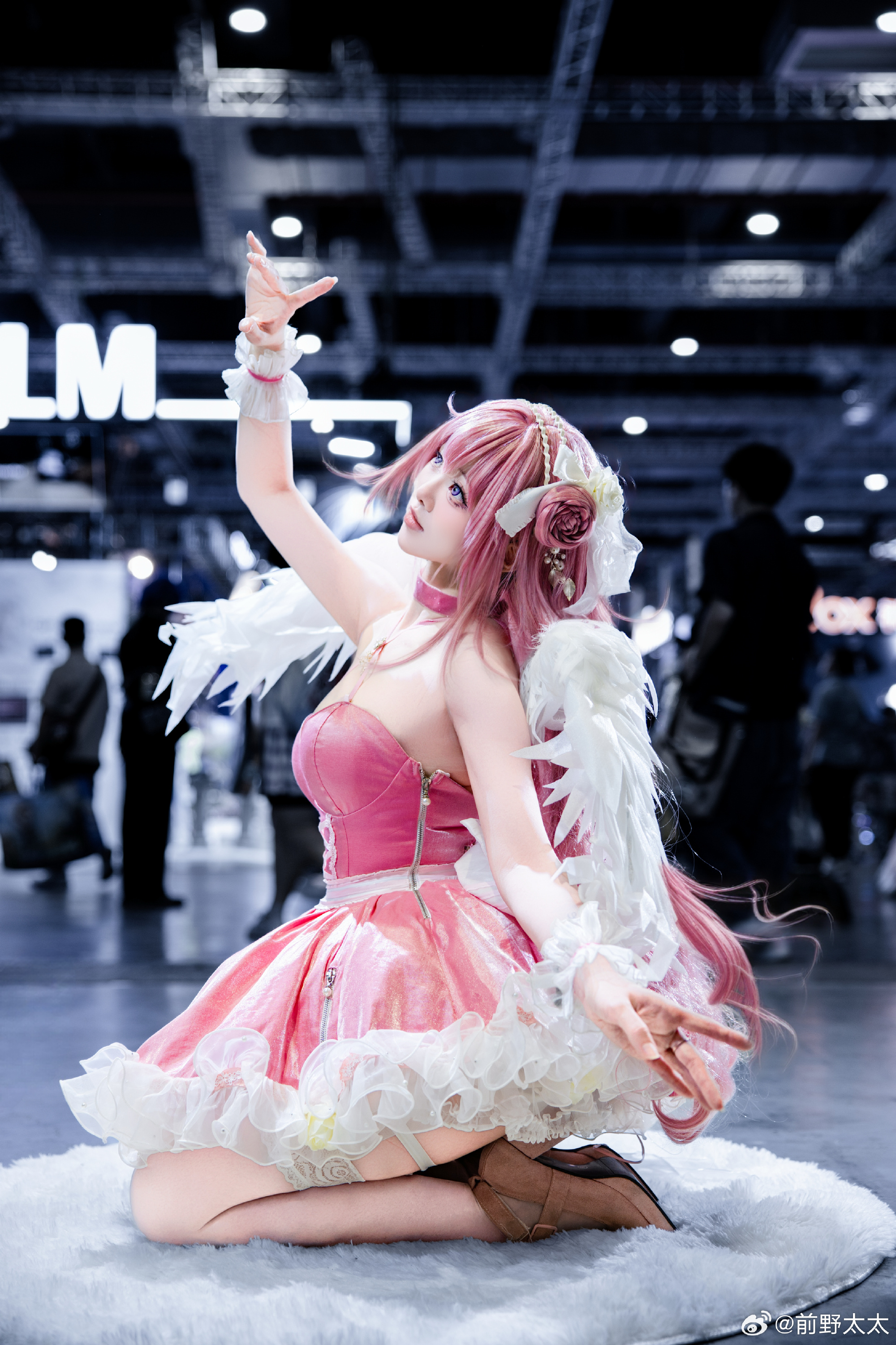 Cosplay｜桃乐丝★黎明派对 Nikke:胜利女神@前野太太