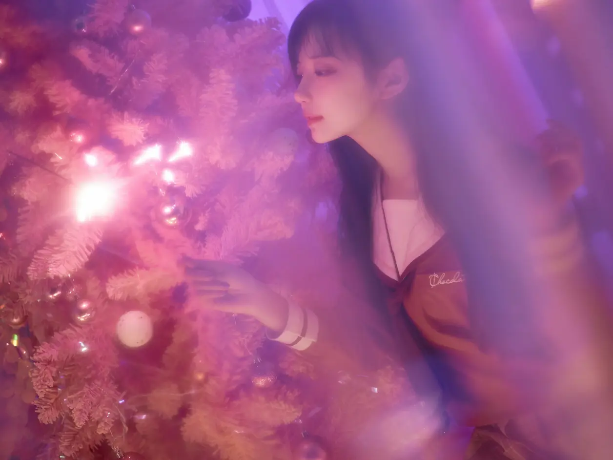 在时光的长河中，总有一些情感如静水深流