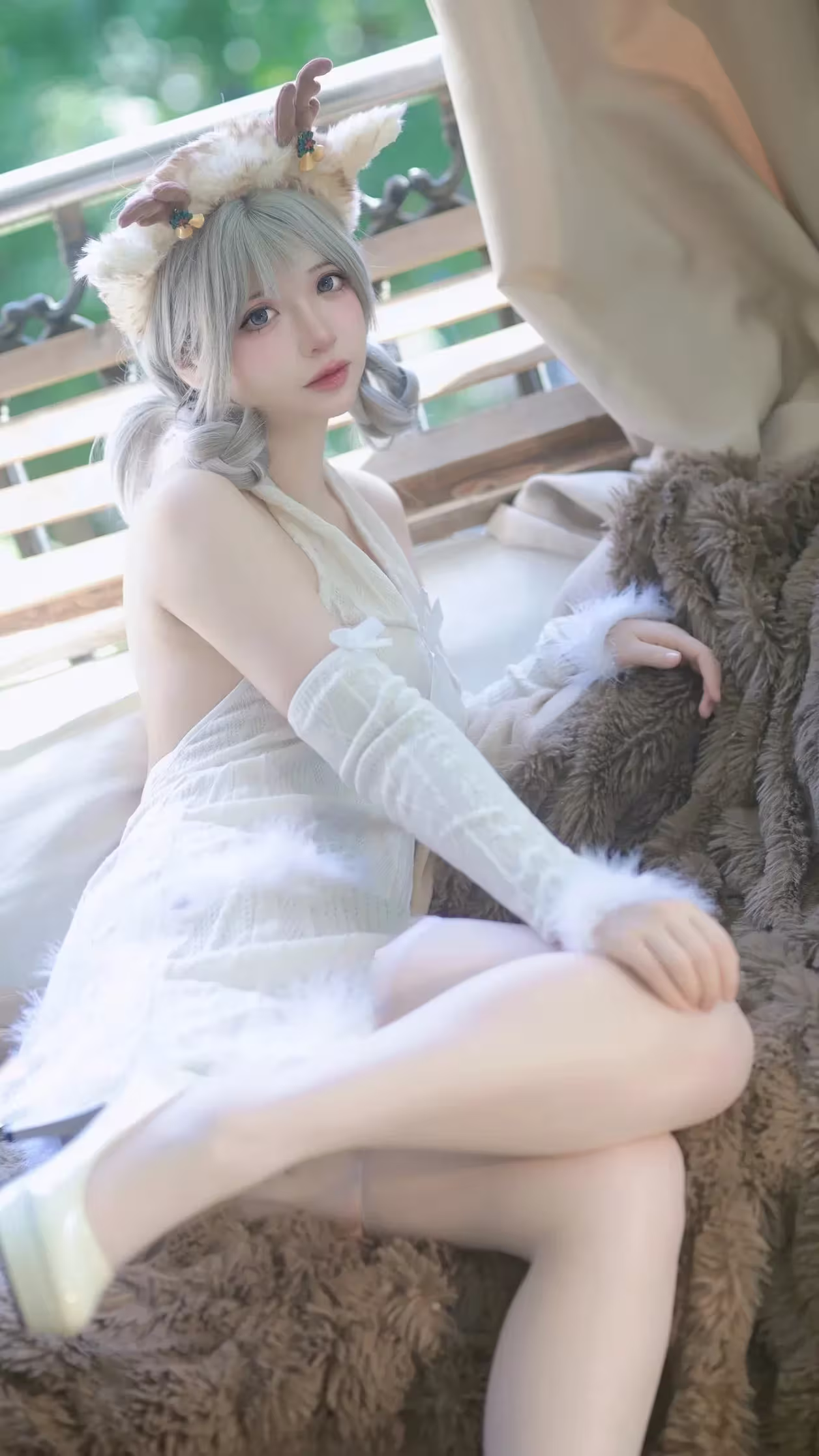 等日落西山，等冬去春来，等尘埃落定