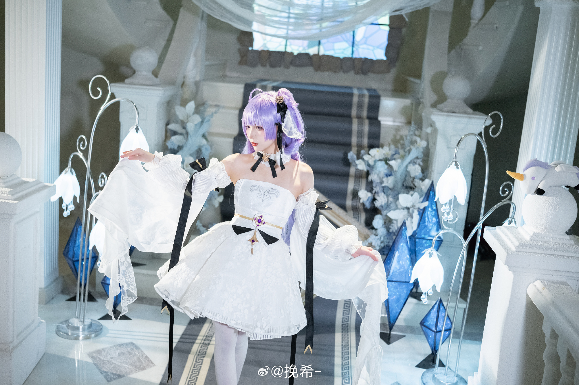 幸得识卿桃花面，从此阡陌多暖春