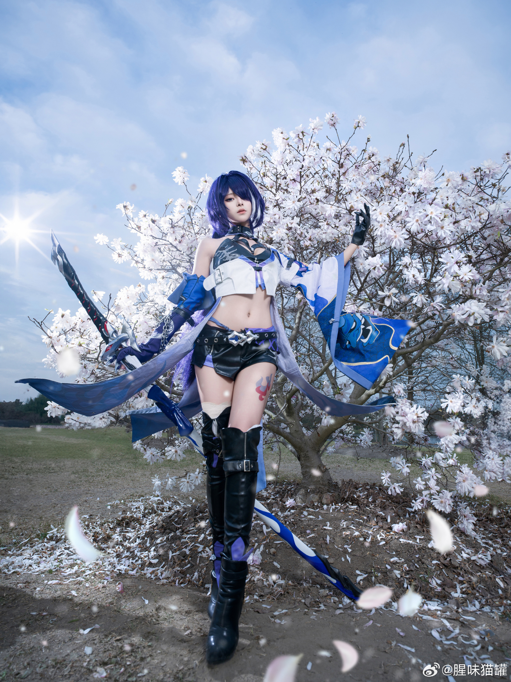 与其费尽周折绕过去，不如勇敢的地攀越