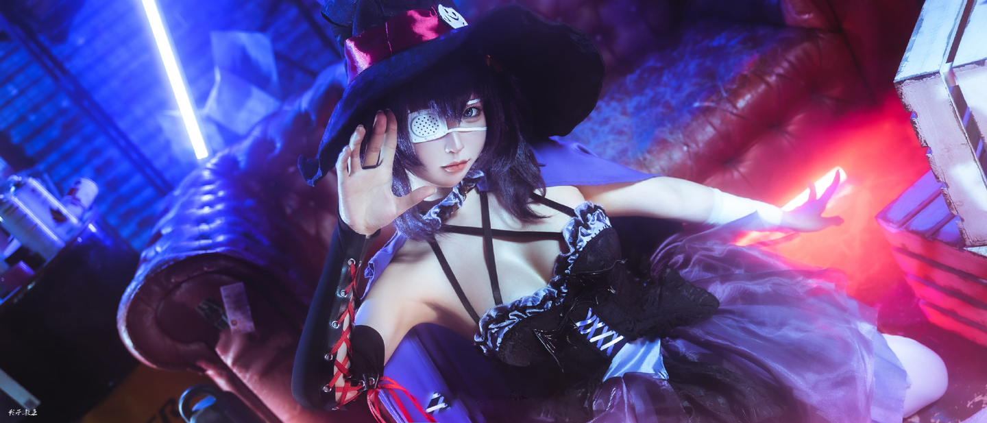 《六花cos》和我缔结邪王真眼 恋人契约的上级契约