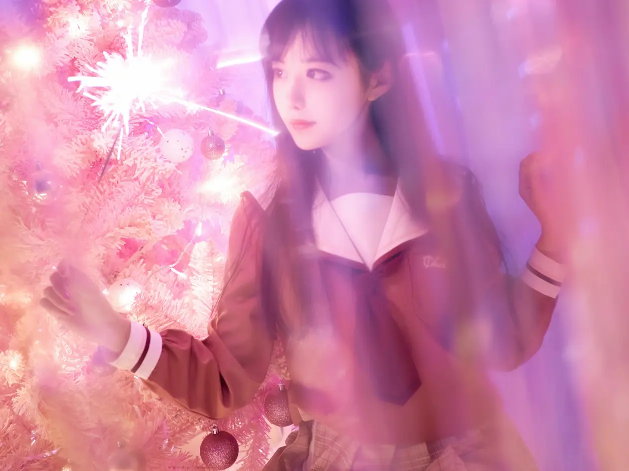 在时光的长河中，总有一些情感如静水深流