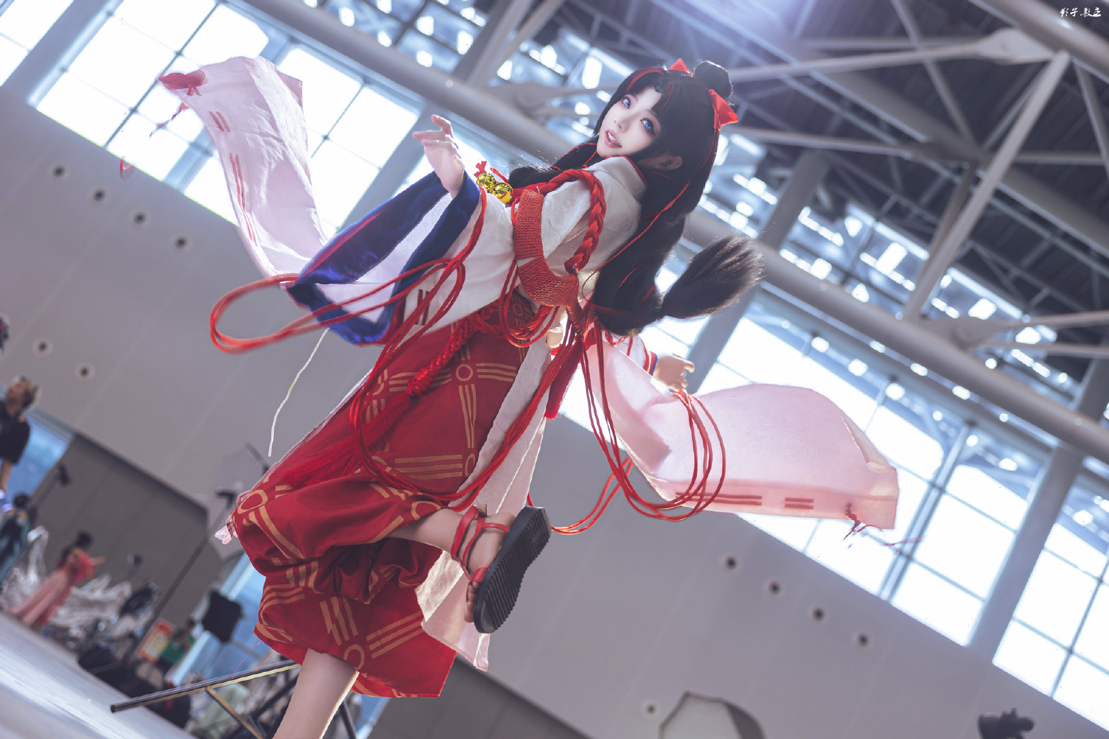 贴心无间的陪伴，让心底涌动出深深的感动和热爱