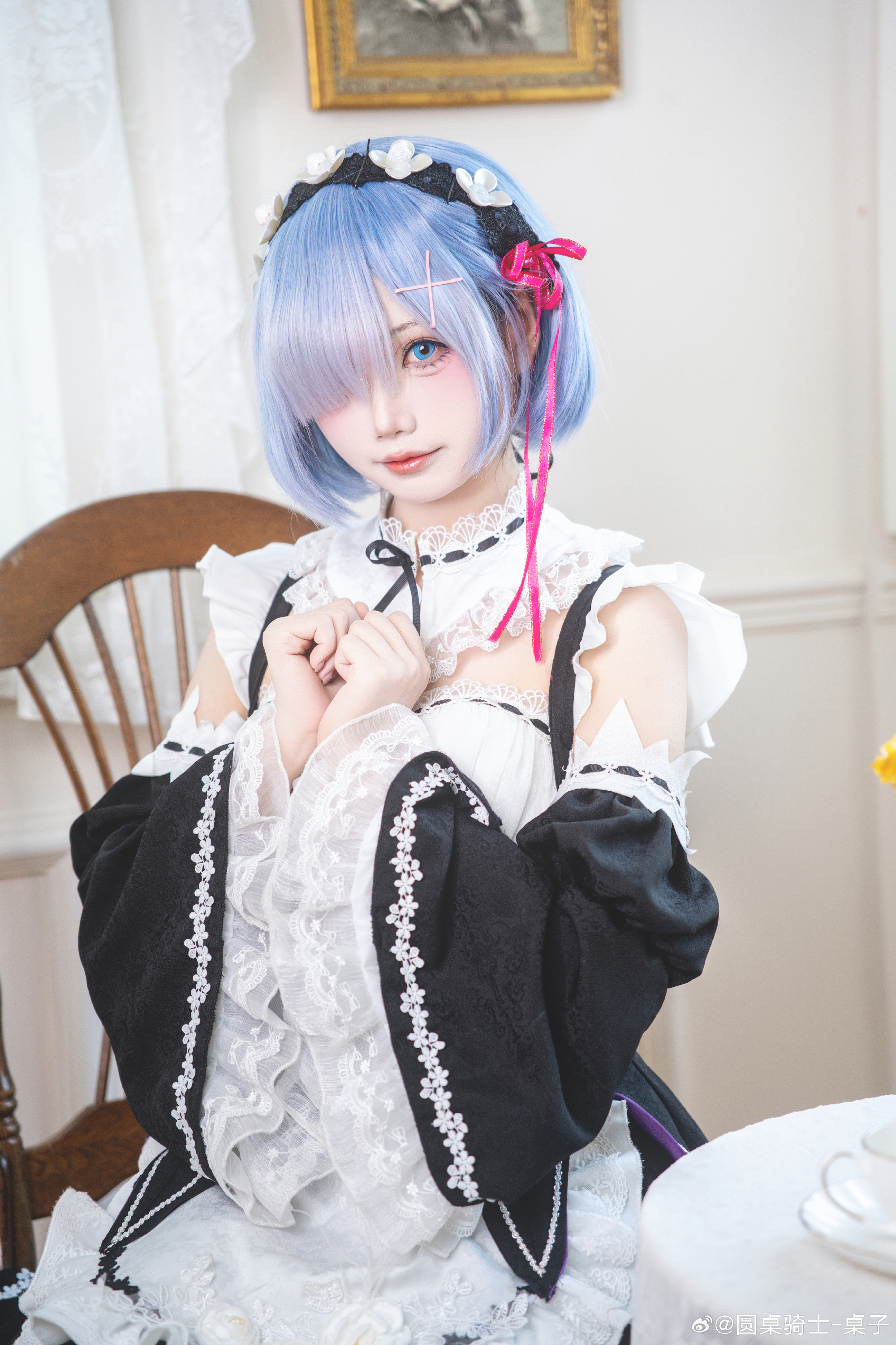 日出东方却落于西 人海相识缺散于席