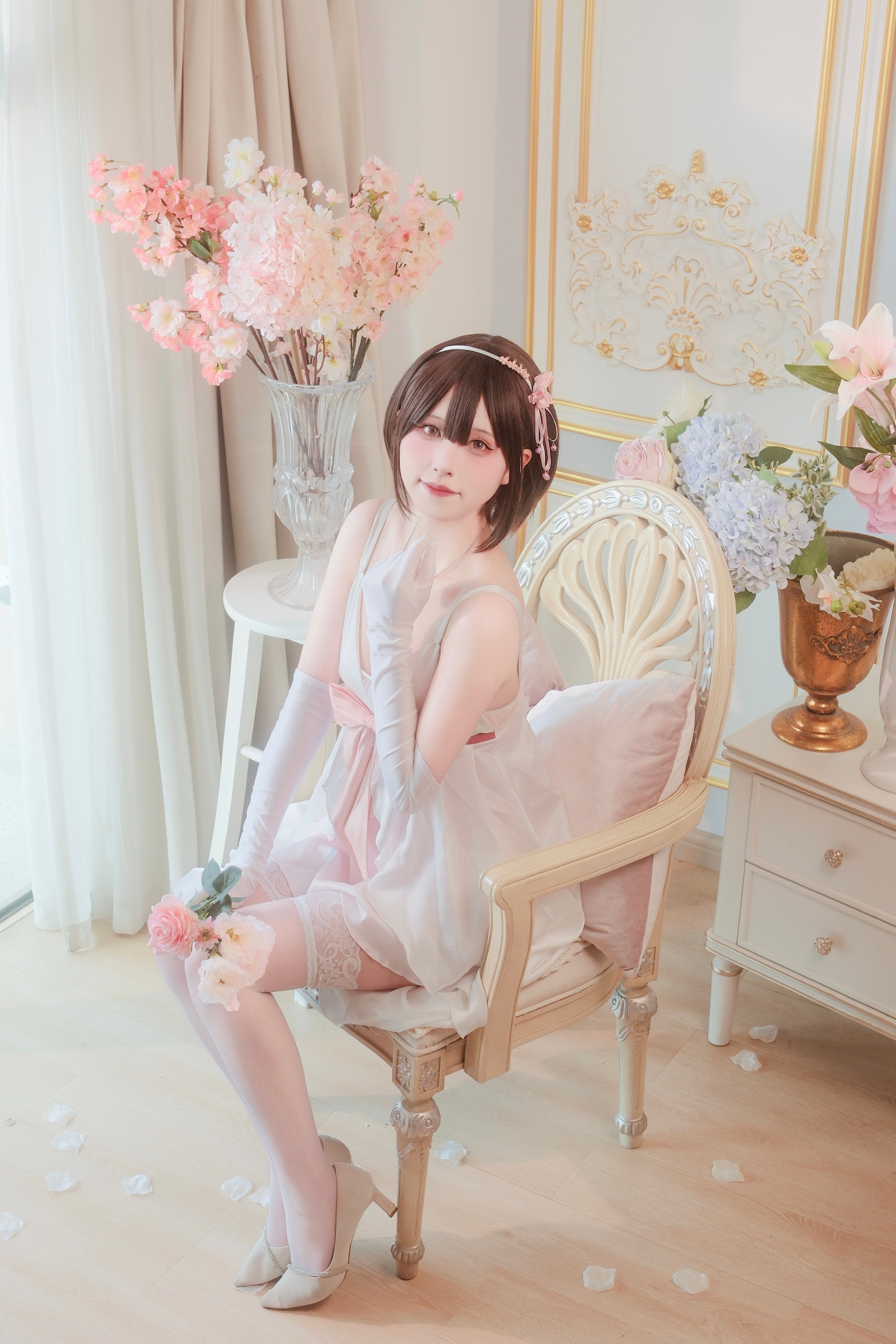 刺猬永远做不了别人怀里的猫