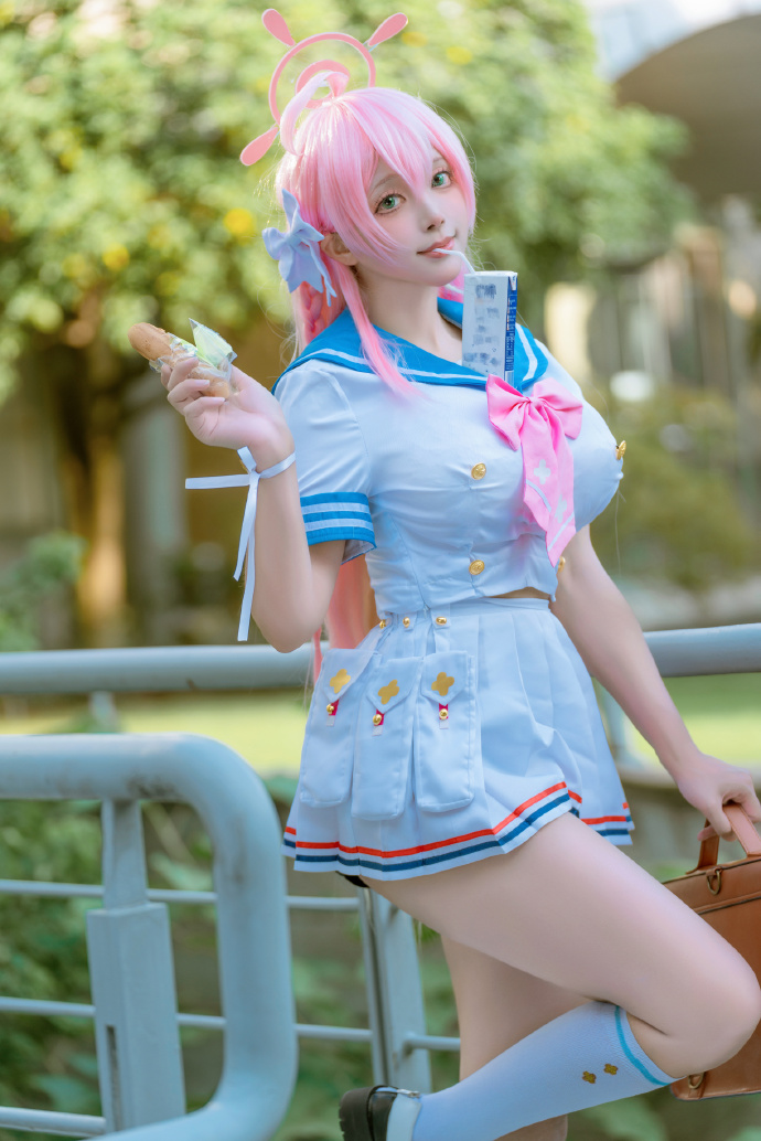 若你觉得灿烂，山无遮，海无拦