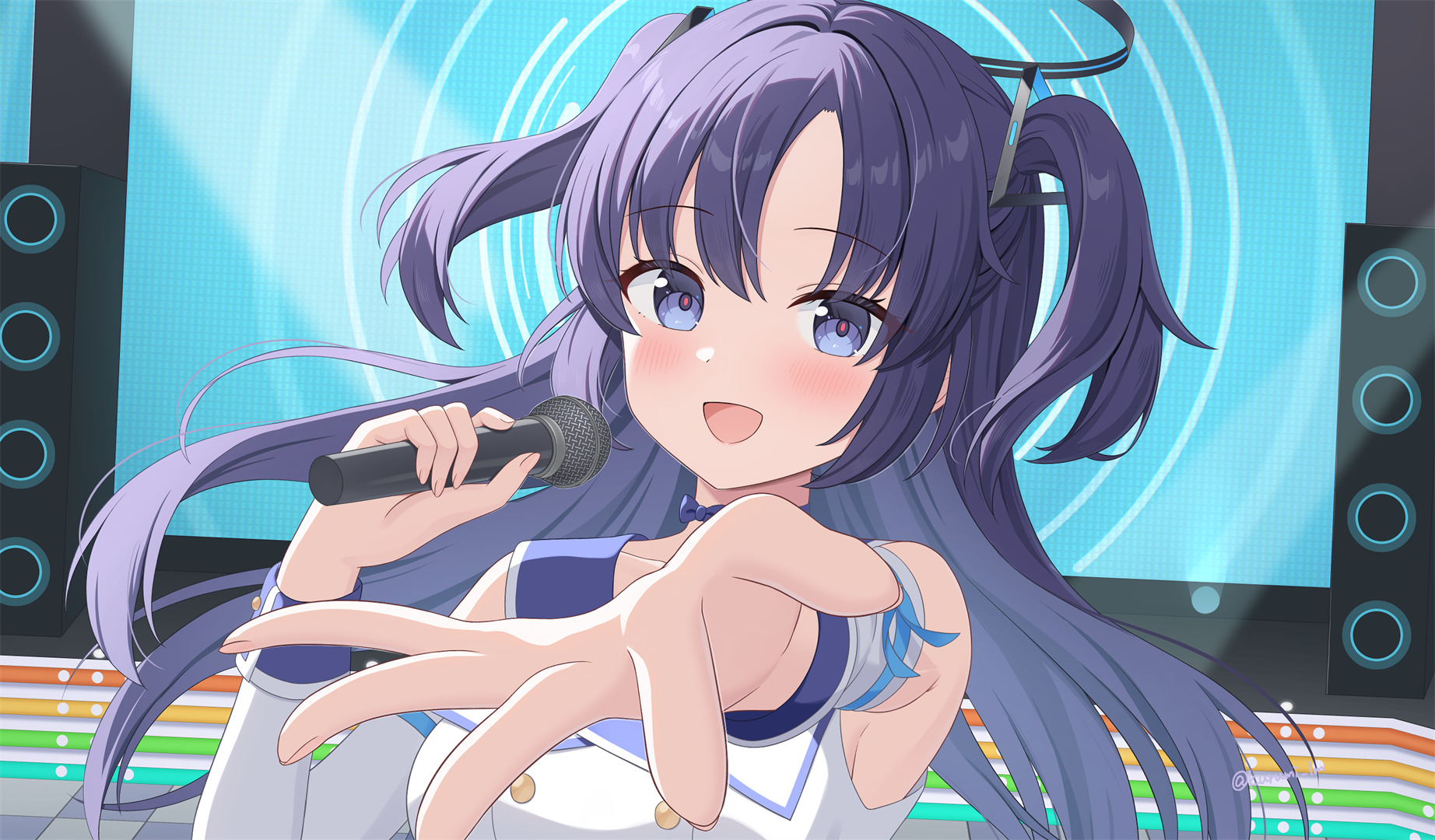 玫瑰和克莱因蓝，未曾谋面也终会相遇