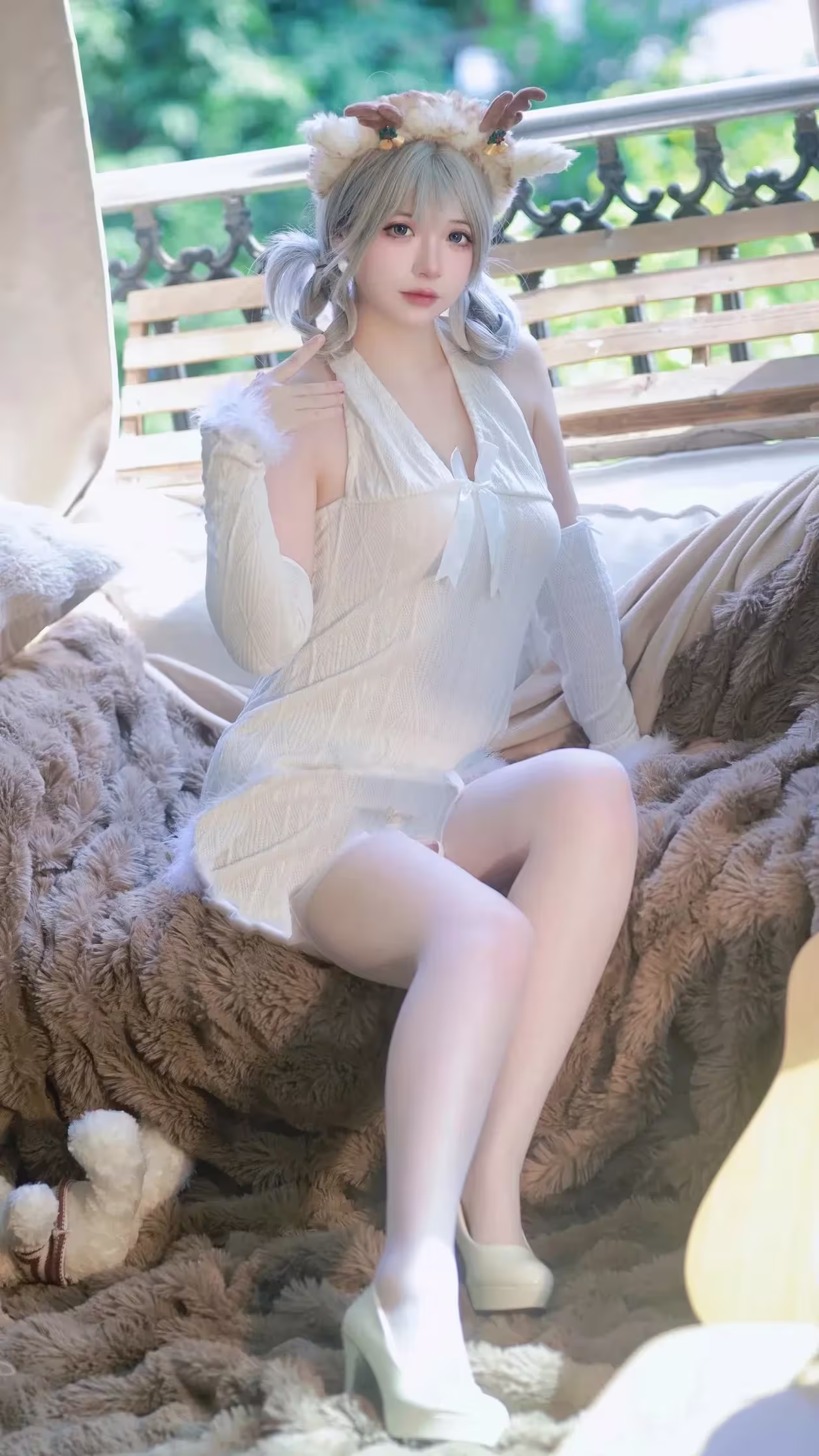 等日落西山，等冬去春来，等尘埃落定