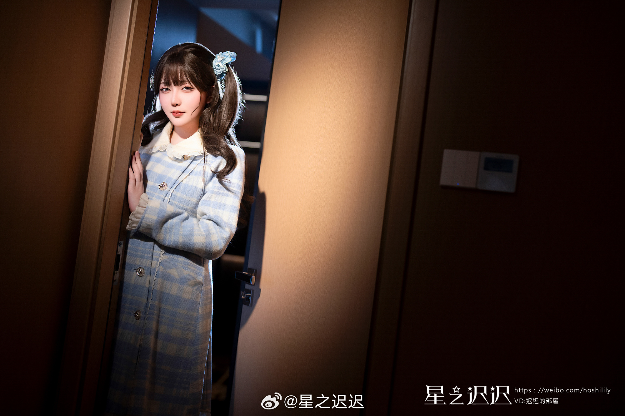 亲爱的在不在～睡着啦？那我就不客气咯😍”