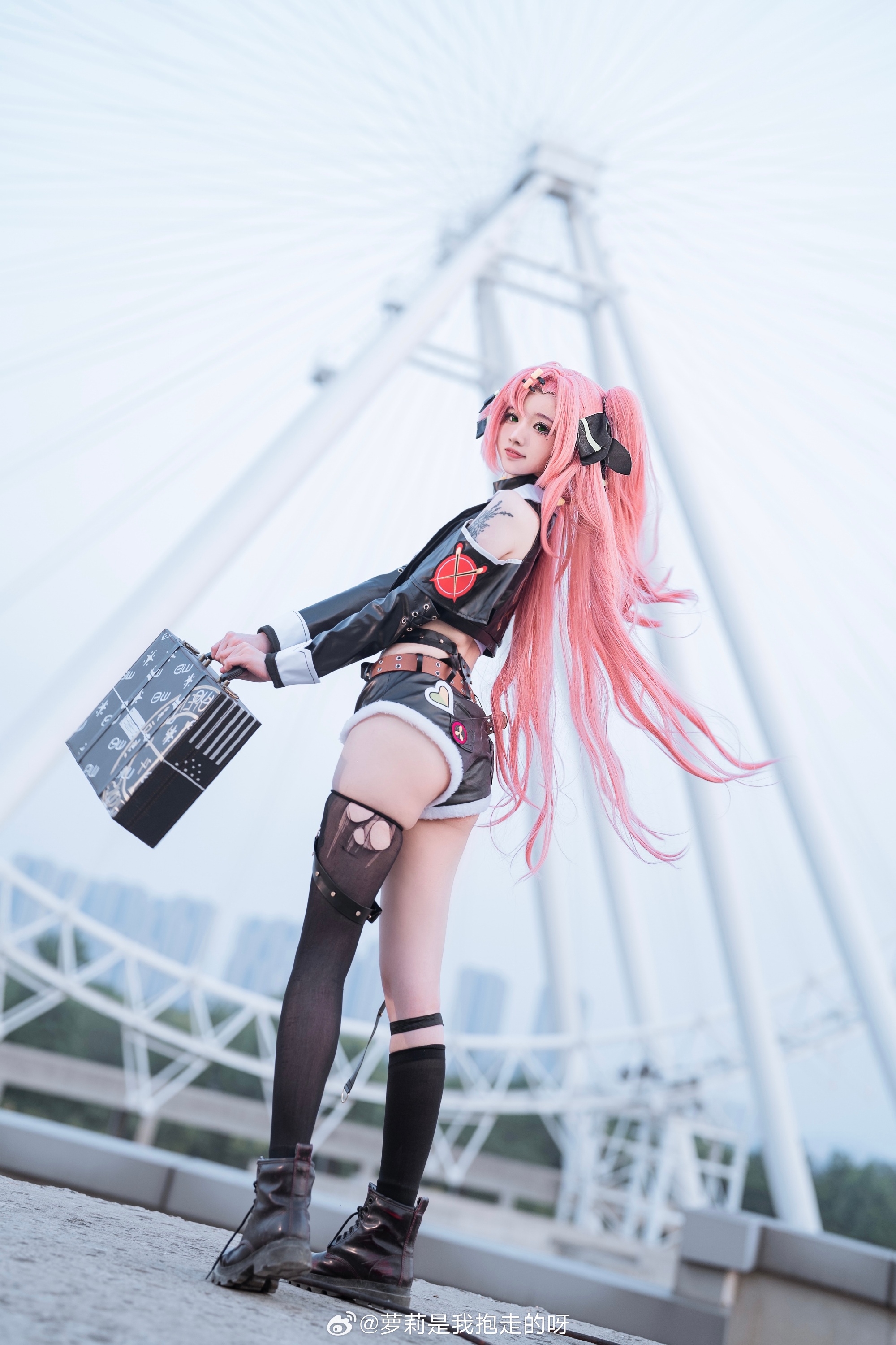 今天起得早发个正片，希望能早日玩上游戏