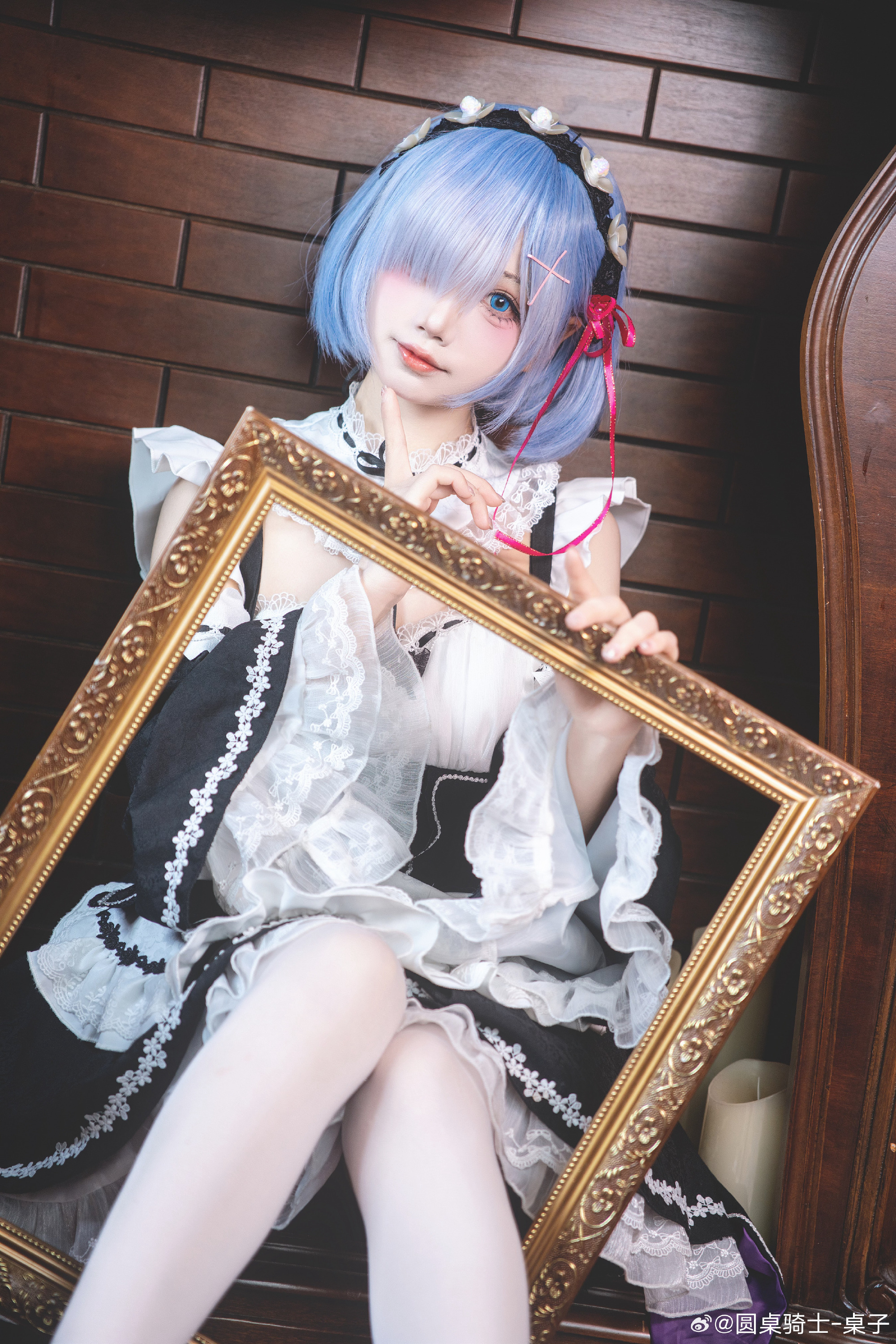 日出东方却落于西 人海相识缺散于席