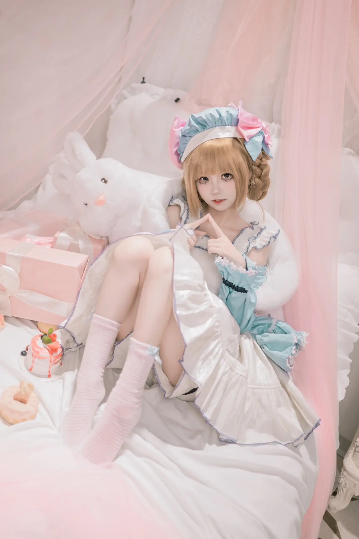 c7df11cfd99bbe627d5e30b465ab358a3494365334866531.jpg 这种时候就应该用美食和美酒犒劳心灵!