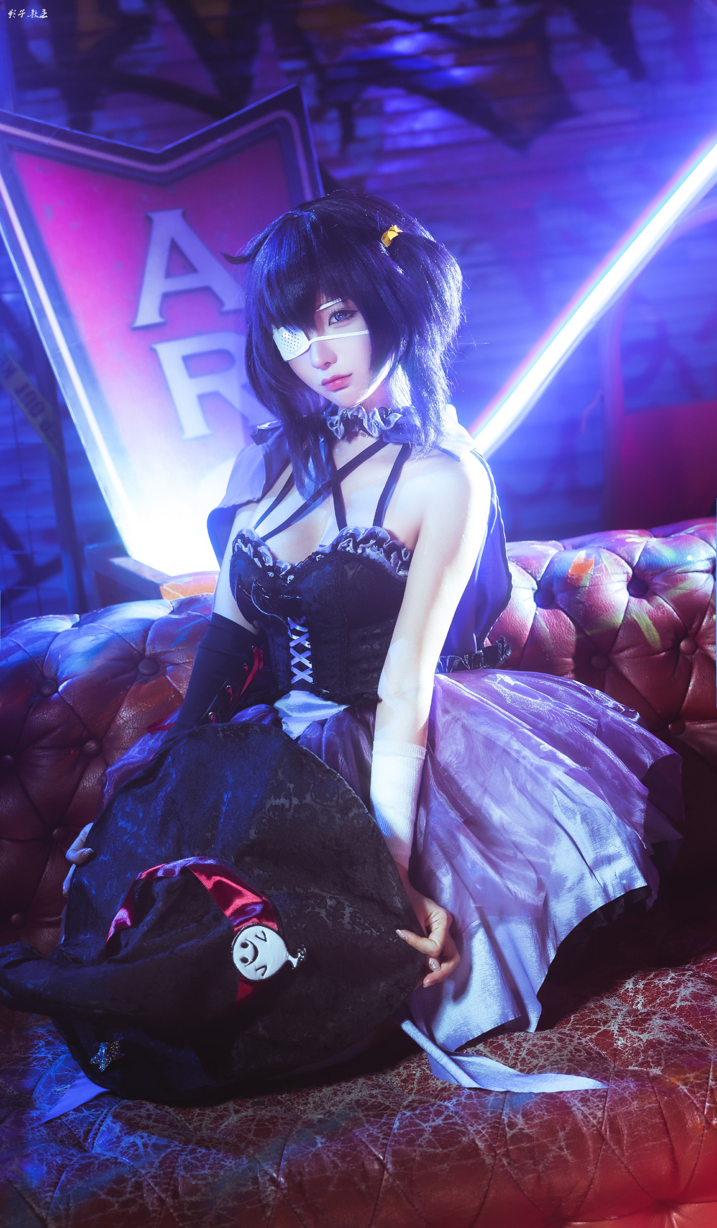 《六花cos》和我缔结邪王真眼 恋人契约的上级契约