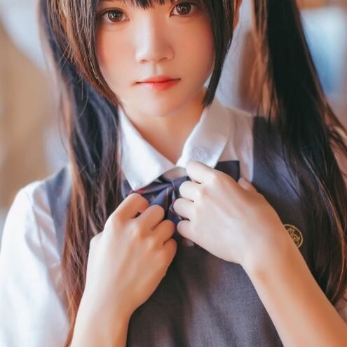 COSPLAY | 桜桃喵 – 画室少女 COS写真